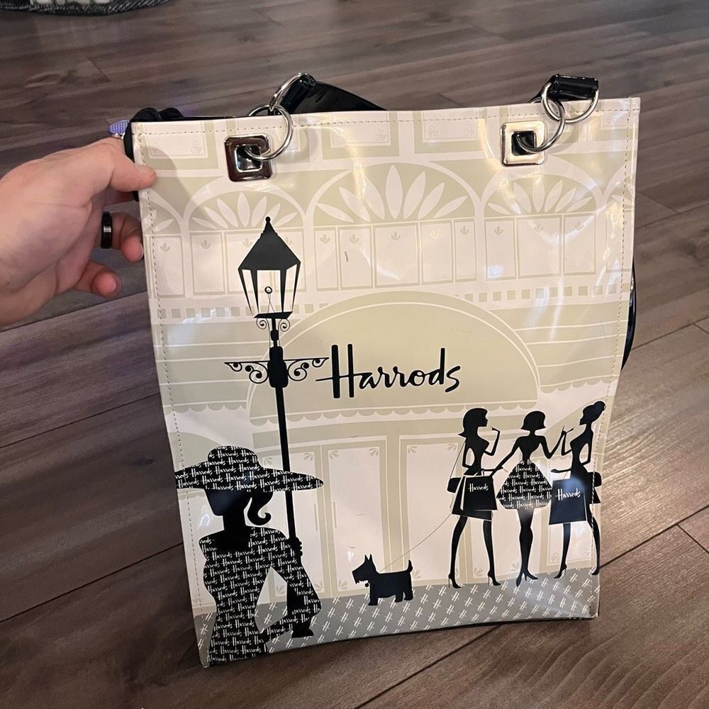 Harrods Knightsbridge White Plastic Shopping Tote/ Purse